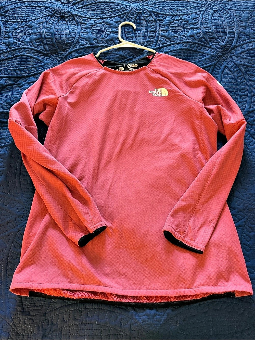 The North Face Summit Series Pink Long Sleeve Size Large